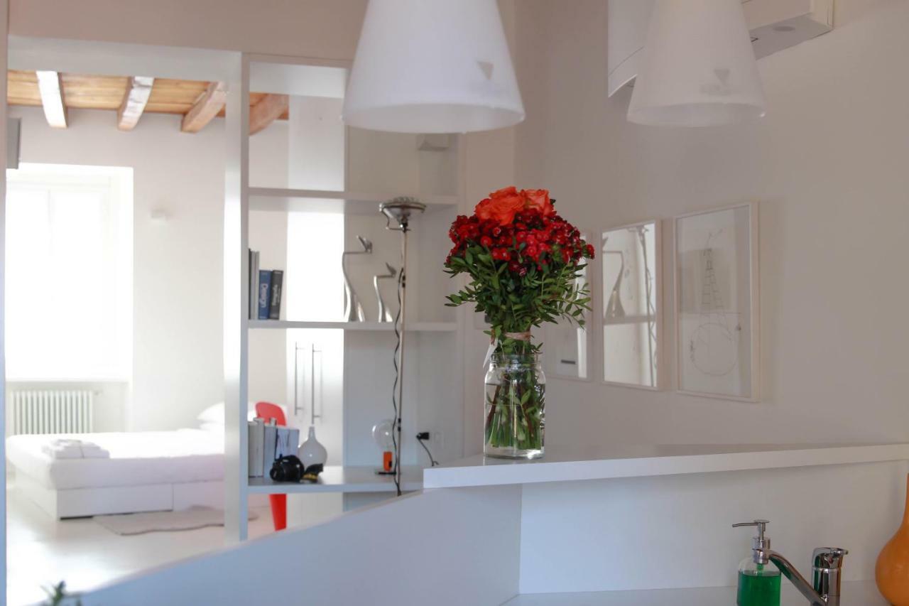Design Apartment Porta Venezia Milan Exterior photo